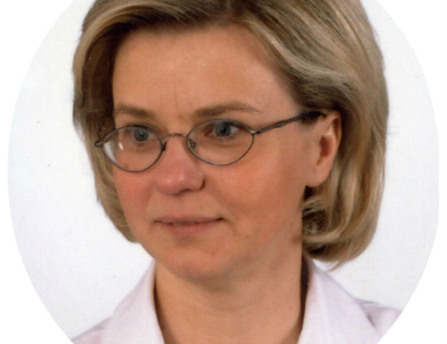 Lek. Anna Bujwan